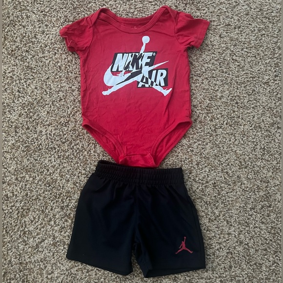 Jordan Air outfit 2pc set size 9M - Picture 1 of 4